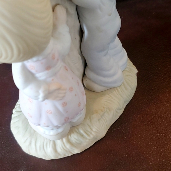 Precious Moments "Thee I Love" - Picture 10 of 10